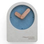 Horloge moderne et minimaliste arrondi